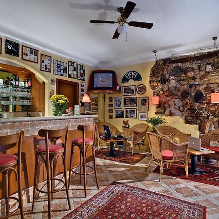 Hotel Garni Riviera Гарньяно Экстерьер фото