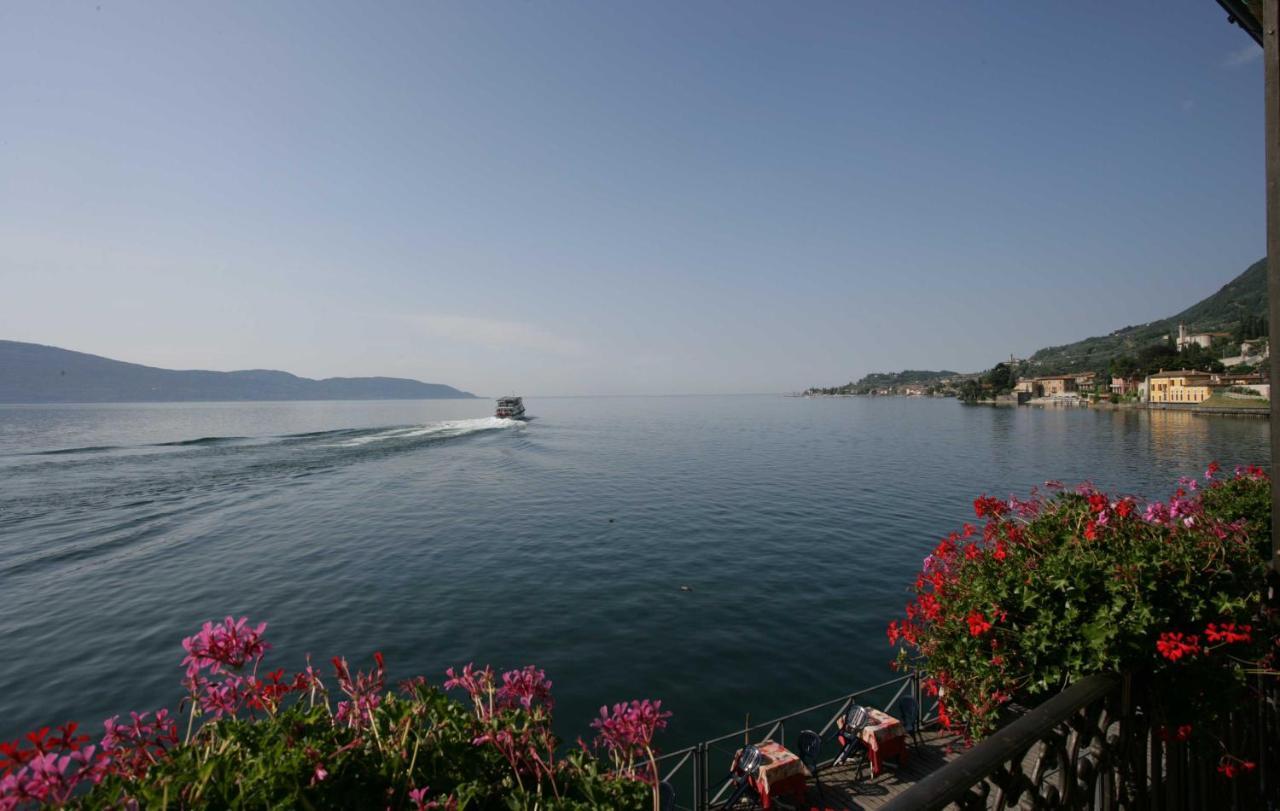 Hotel Garni Riviera Гарньяно Экстерьер фото