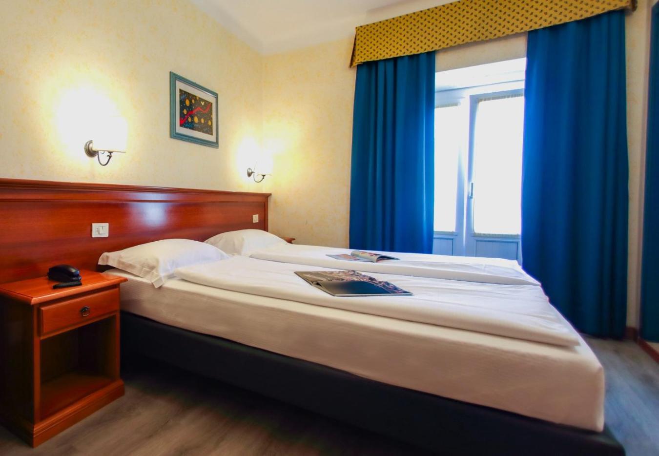 Hotel Garni Riviera Гарньяно Экстерьер фото