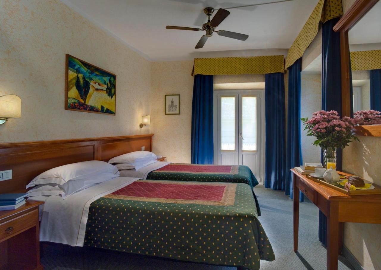 Hotel Garni Riviera Гарньяно Экстерьер фото